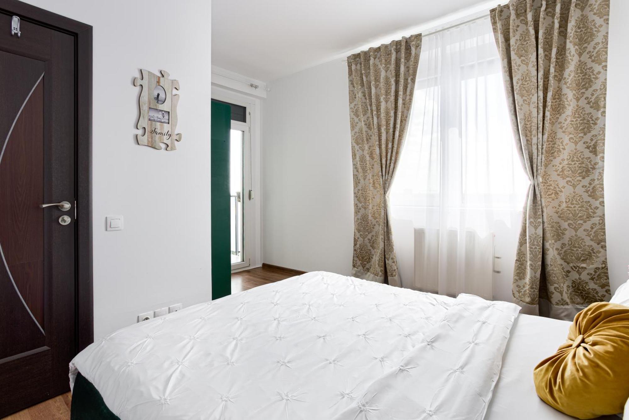 אראד Ari Yellow Apartment With Panoramic Views מראה חיצוני תמונה